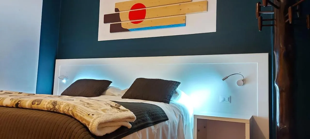 Casa Lady Bed & Breakfast Garda  Italy