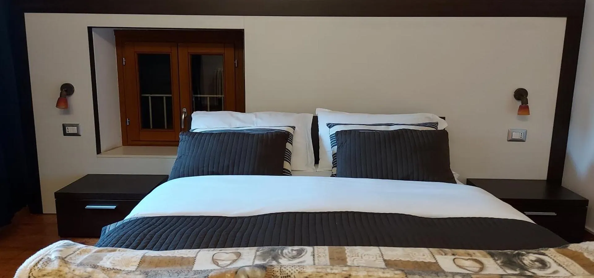 Casa Lady Acomodação com café da manhã Garda  0*, Garda (Verona) Itália