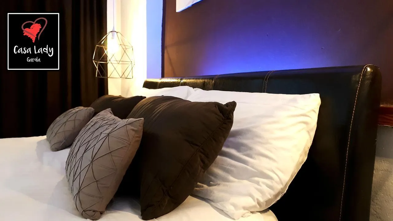 Casa Lady Bed & Breakfast Garda  0*, Garda (Verona) Italy
