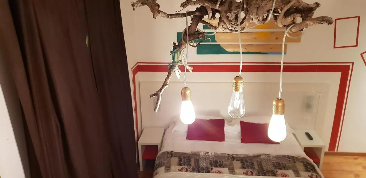 Casa Lady Acomodação com café da manhã Garda  Itália